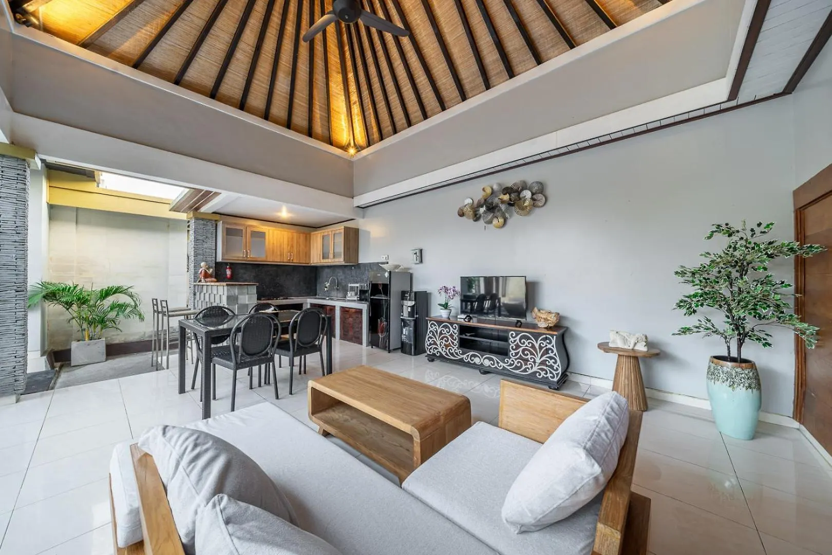 Qlo Villa , Seminyak