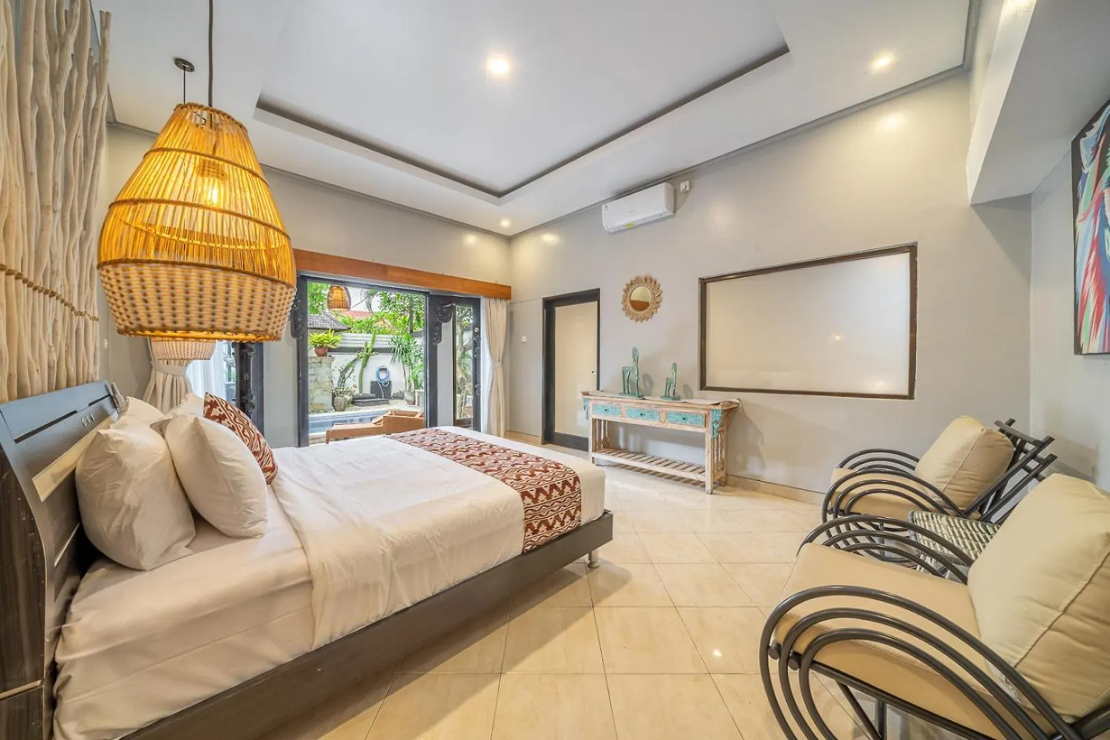 Qlo Villa , Seminyak Indonesia